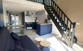 PLAIN PIED, avec mezzanine et espace extérieur 10min Puy du F